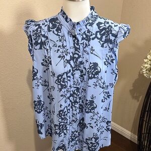 Ann Taylor Light Blue and Navy Floral Blouse size large